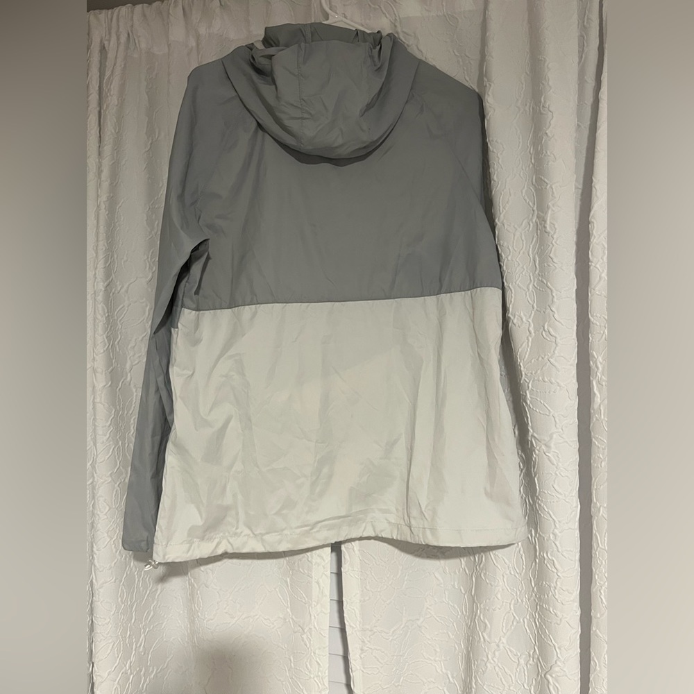 Gray New Balance Windbreaker - Picture 2 of 2